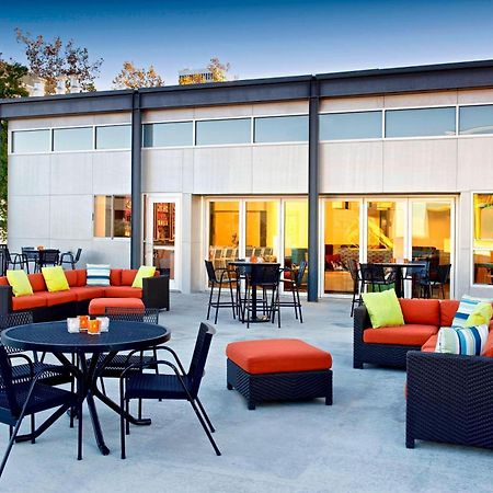 Hotel Aloft Tulsa Downtown Esterno foto